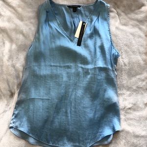 Banana Republic light blue silk blouse sleeveless